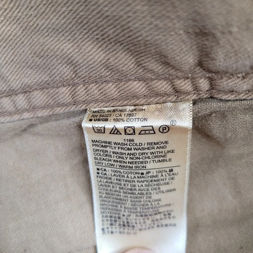 Banana Republic Athletic Fit Shorts Mens 32x30‎ Beige 10